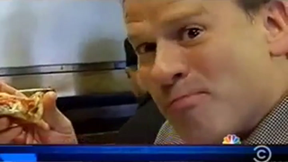 Jon Stewart Rips Chicago Pizza A New Saucehole